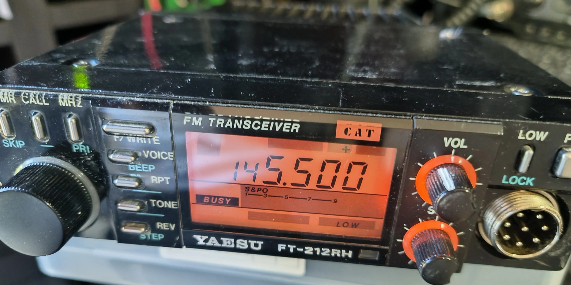 YAESU FT 212RH